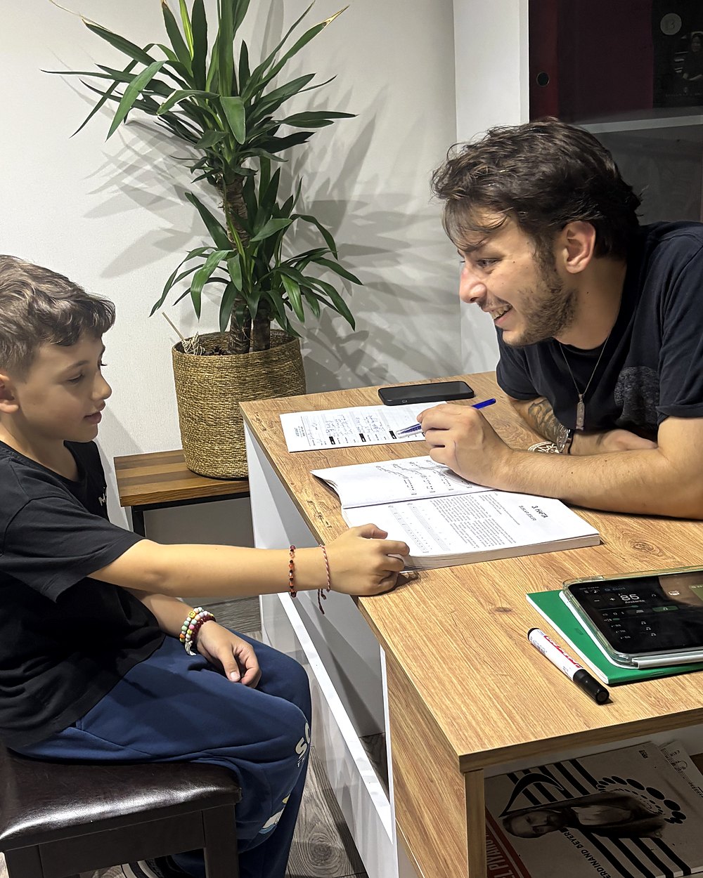 Konservatuvara hazırlık dersi — birebir işitme çalışması